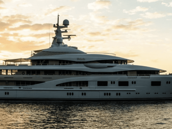 M Y Luminance M Super Yacht By L Rssen Yachts The Billionaires