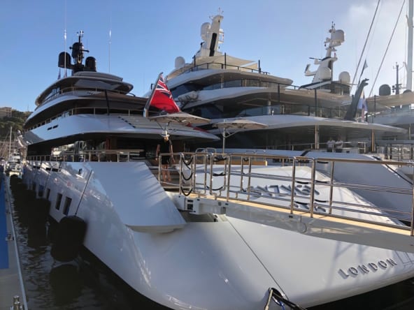 viva yacht proprietario