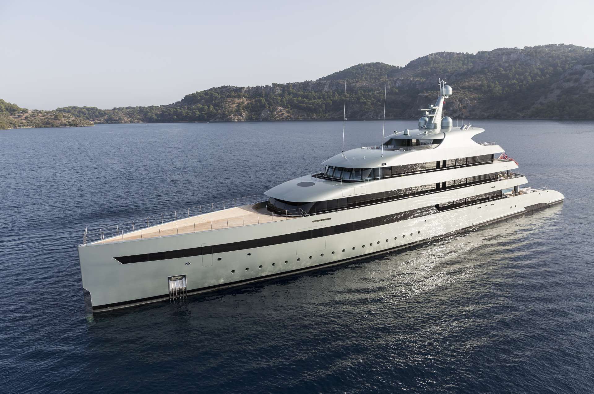 Feadship showcased the concept of a 109-metre megayacht.. Her beach club is  four times larger than Savannah's from the same designers. - itBoat yacht  magazine