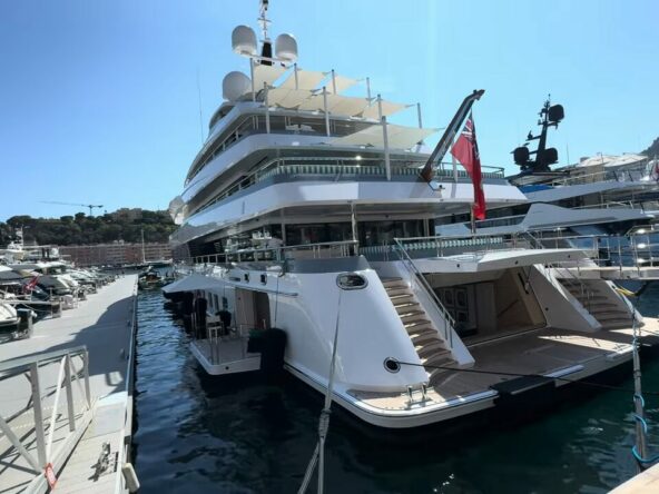 rahal yacht interior