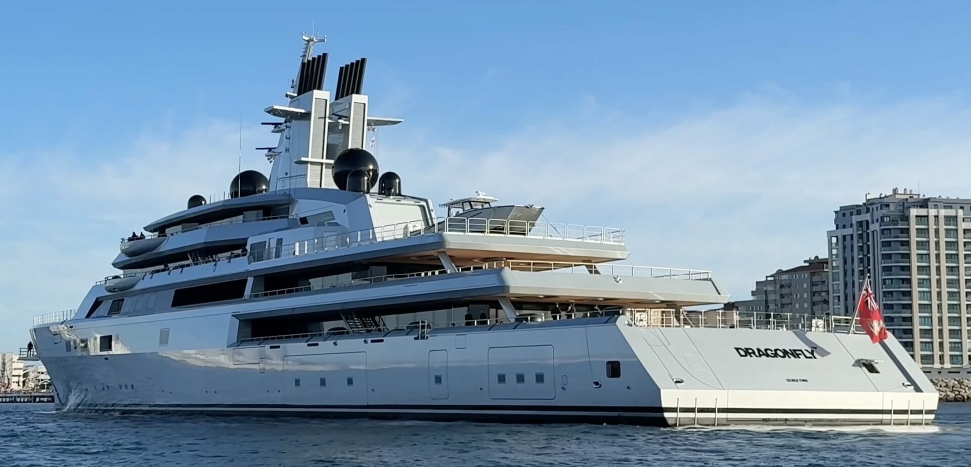 dragonfly-ex-project-alibaba-142m-mega-yacht-by-lurssen 2025-11-10 at 09.14.44