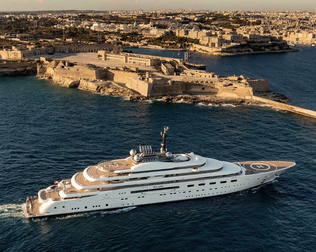 project-blue-160m-mega-yacht-by-lurssen 2026-03-06 at 14.56.28