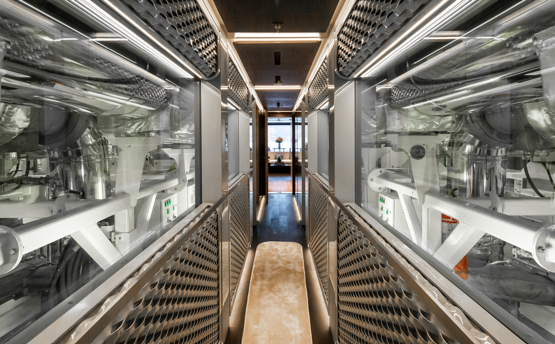 T_GALLERY_COMPLETA_FLEET_DB_2537