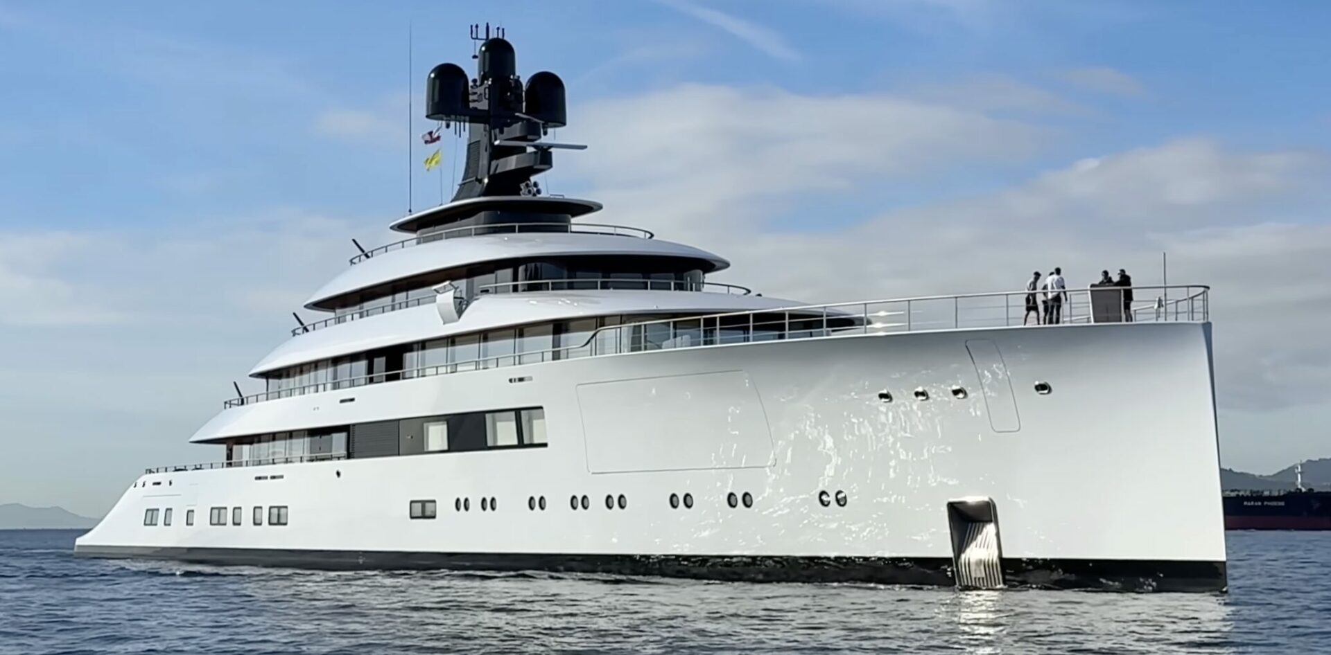 m-y-pi-project-feadship-824-100m-super-yacht-by-feadship 2025-11-10 at 08.50.52
