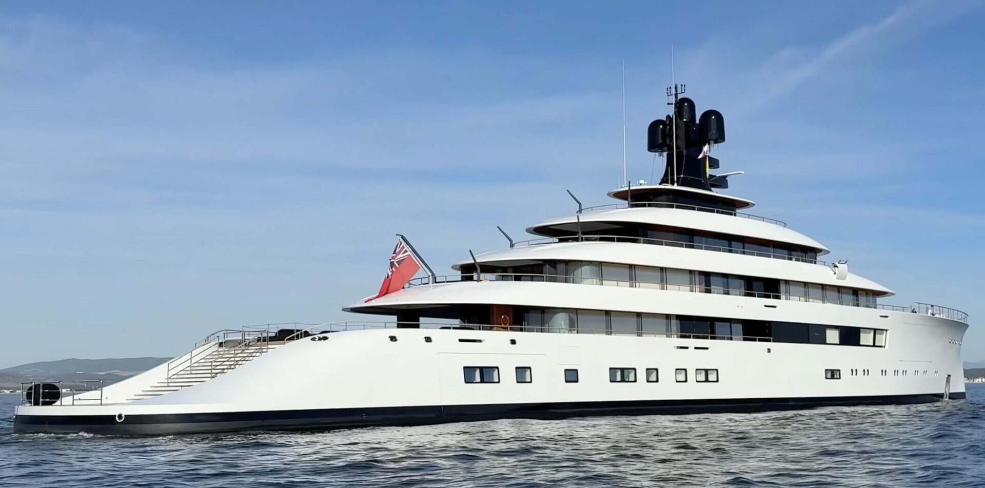 m-y-pi-project-feadship-824-100m-super-yacht-by-feadship 2025-11-10 at 08.51.02