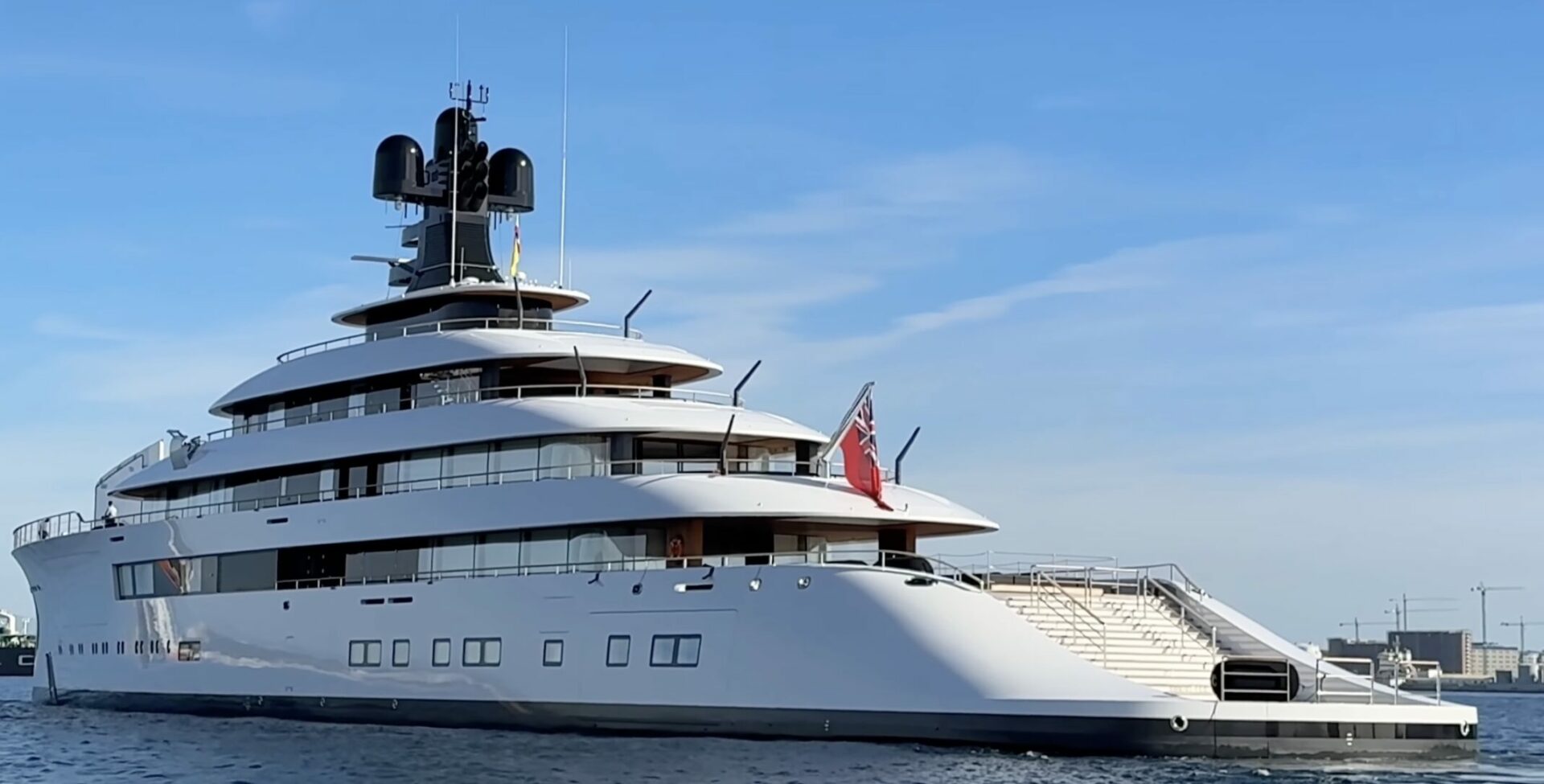 m-y-pi-project-feadship-824-100m-super-yacht-by-feadship 2025-11-10 at 08.51.20