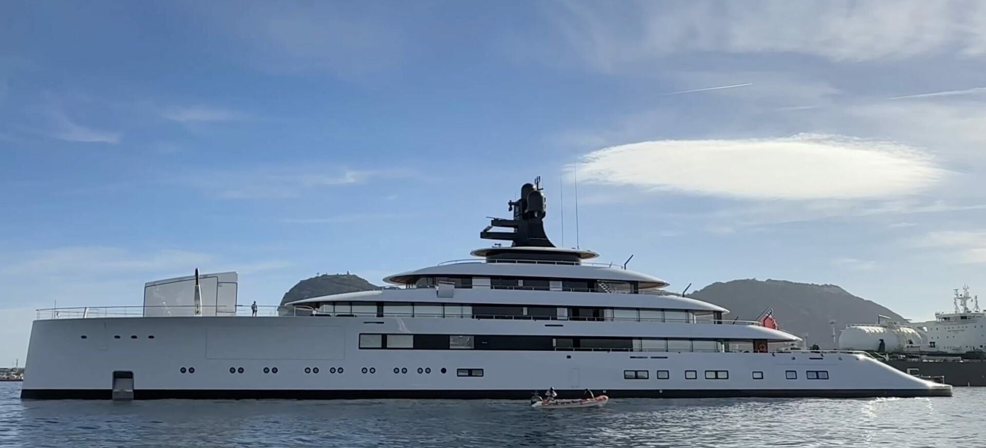 m-y-pi-project-feadship-824-100m-super-yacht-by-feadship 2025-11-10 at 08.51.58